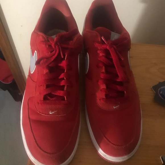 Nike Red Suede Material Air Force 1 - Picture 2 of 5